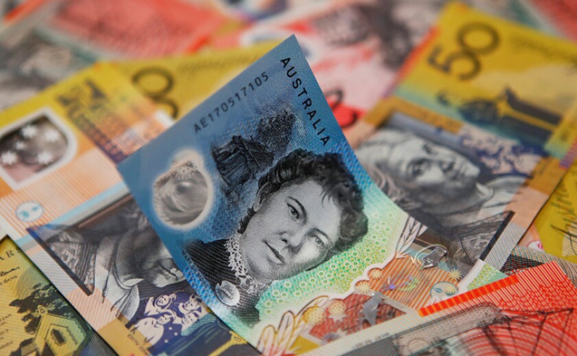 Australia-dollar-notes-R-780