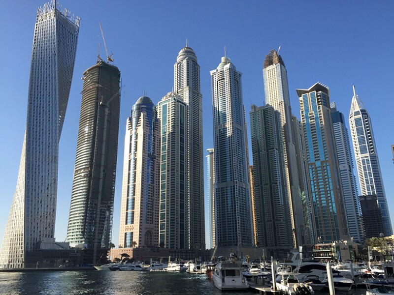 Dubai business district 780