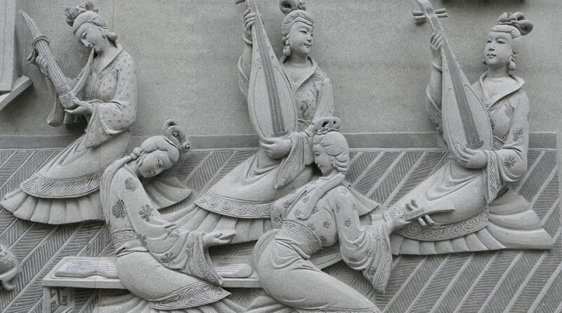 Taiwan-temple-statue-960.jpg