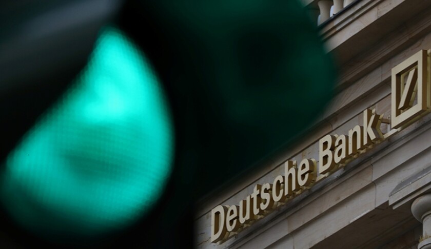 Deutsche-bank-green-light-R-780