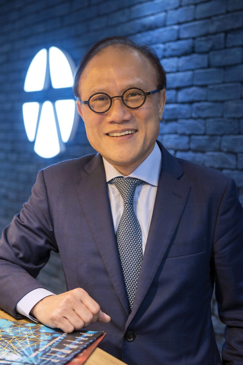 Arthur Chen_CEO_Yuanta Securities.jpg