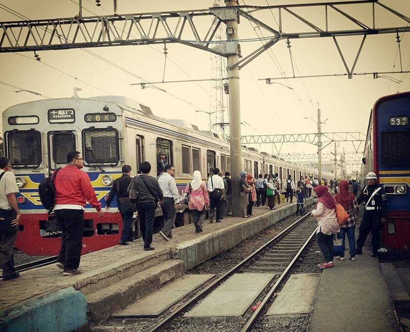 indonesia-train-780