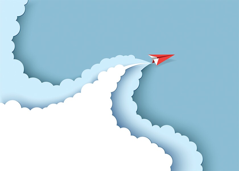 Plane_sky_780
