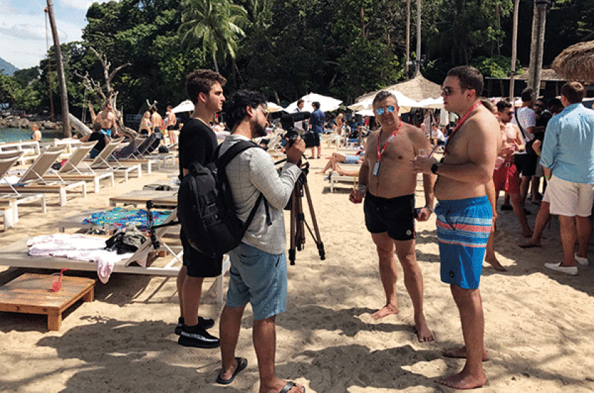 bitcoin-beach-5-600