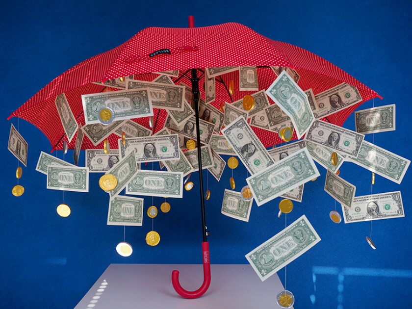 umbrella money 780